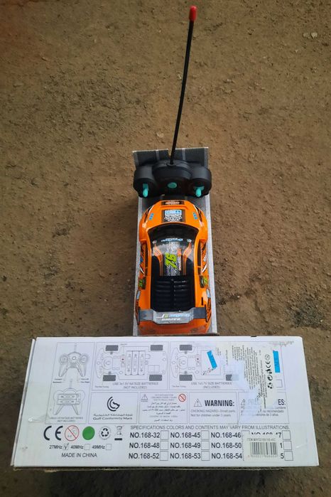 машинка с пультом управления