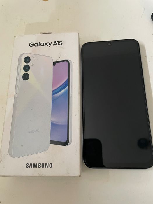 Vendo meu samsungA15 semi novo com a caixa 2capas e cabo de carregador