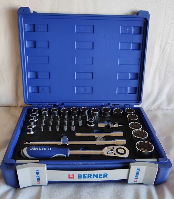 Conjunto de chaves 1/4" + 1/2", c/ roquete de alavanca , 41 pcs | NOVO