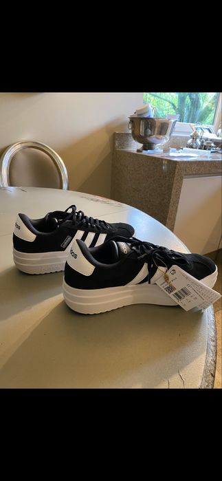 Adidas Courtbold