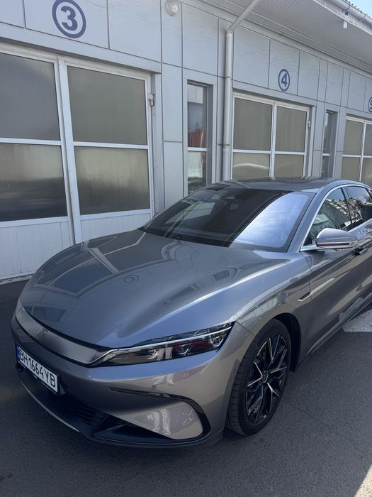 Продам byd han в топовой комплектации