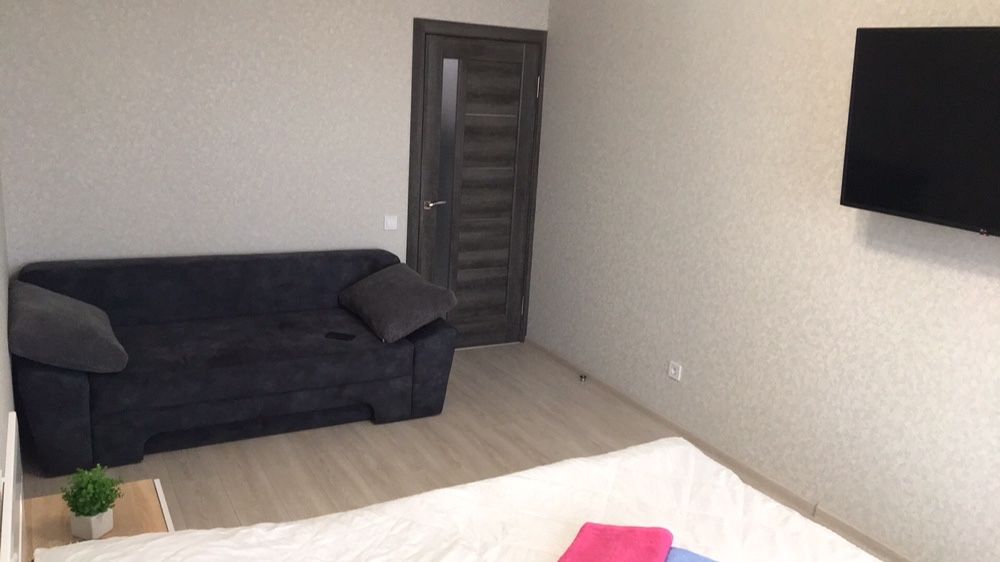 ТЕПЛА квартира подобово Порт Сіті. ПАРКОВКА Є! звітні документи є