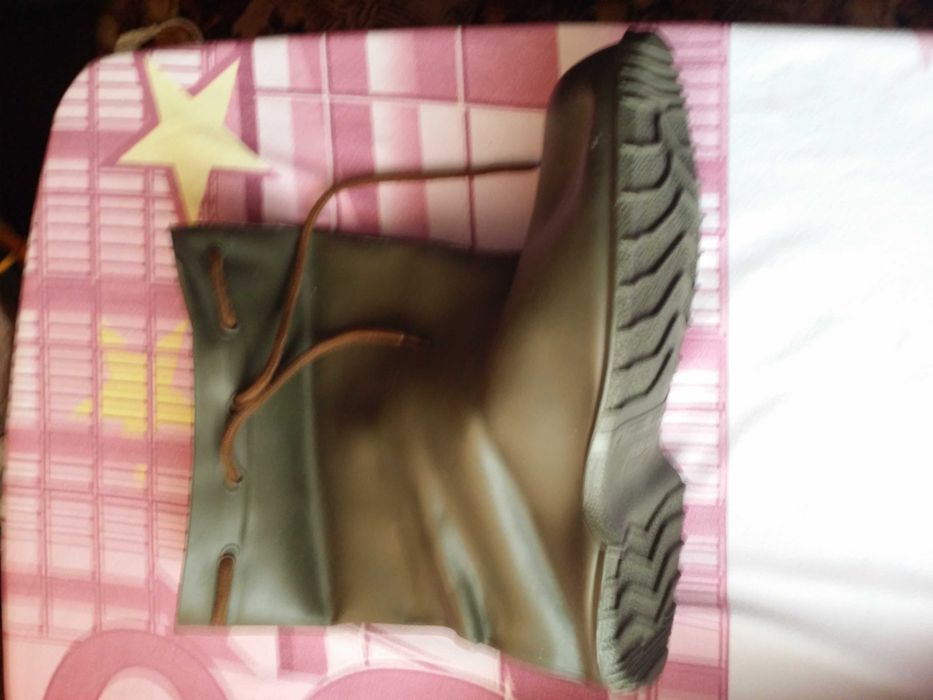 Бахіли на взуття резинові універсальні  нові 40 розмір.