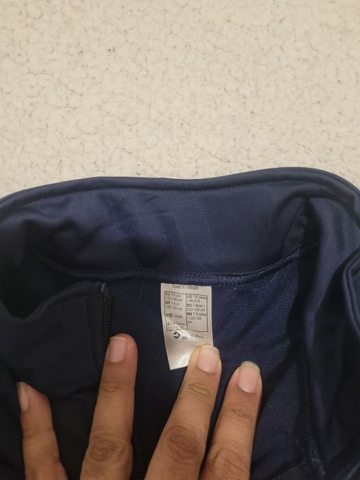 Conjunto desportivo da Decathlon, azul-escuro, tamanho 7-8 anos