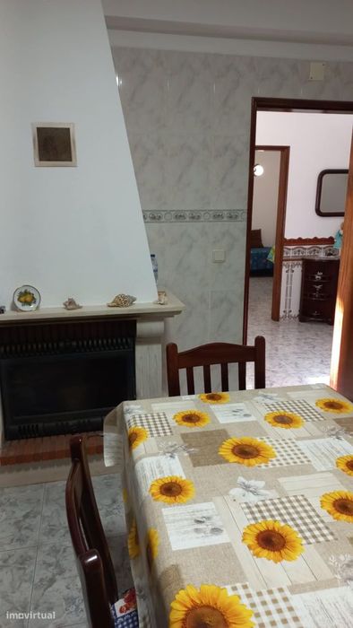 Apartamento com 2 quartos em Relíquias