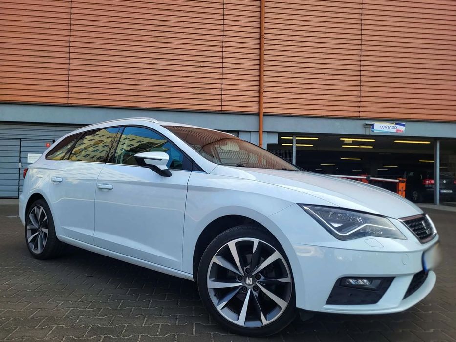 Seat Leon Sportstourer 2.0TDI 150KM Full Led Virtual Pół Skóry Navi Alu 18' SUPER STAN