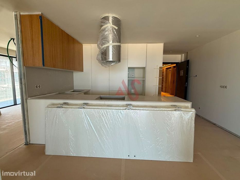 Apartamento T1 no empreendimento Espinho Beach Residendes em Espinho