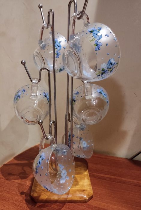 Кухонная утварь, посуда.