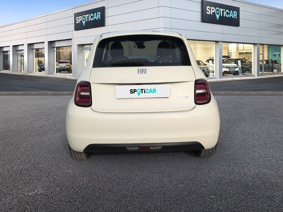 Fiat 500e Inne