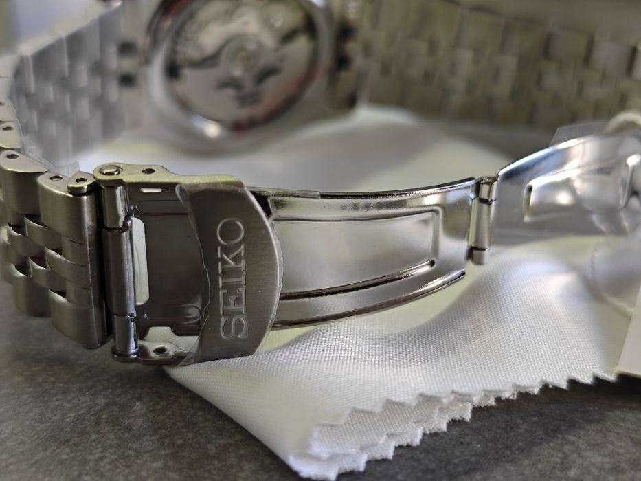 Zegarek Seiko SSK019K1