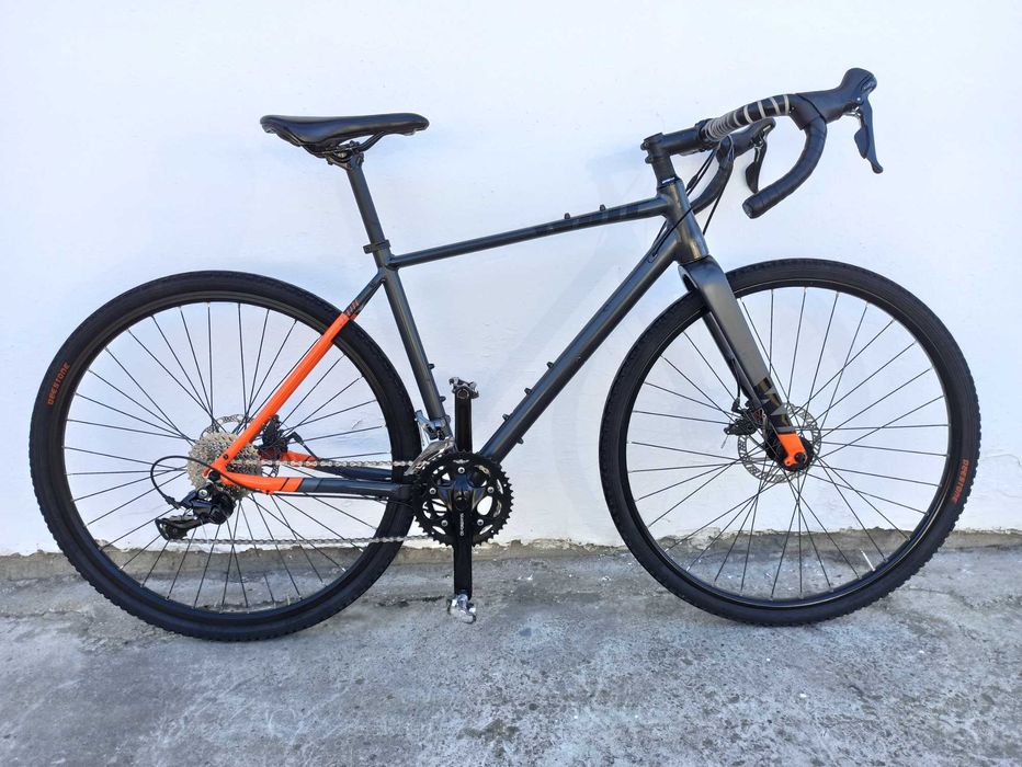 Rower gravel przełaj White GX Lite koła 28 tarczówki  na 160-180 cm