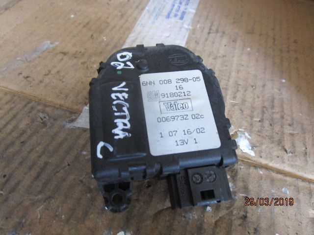 Motor da comporta da sofagem OPEL Vectra B Hatchback (38_)