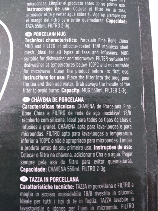 Chávena de chá e filtro da Tea Shop