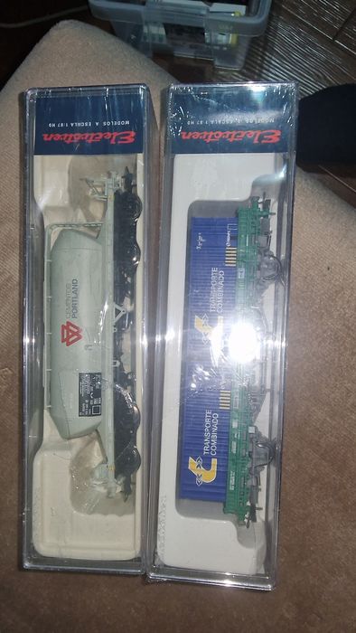 Vagons raros novos embalados