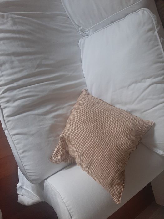 Sofá usado do Ikea