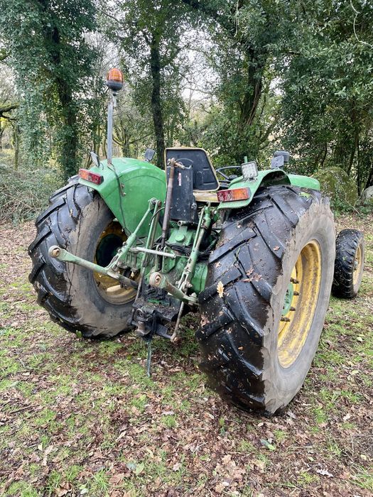 Trator John deere