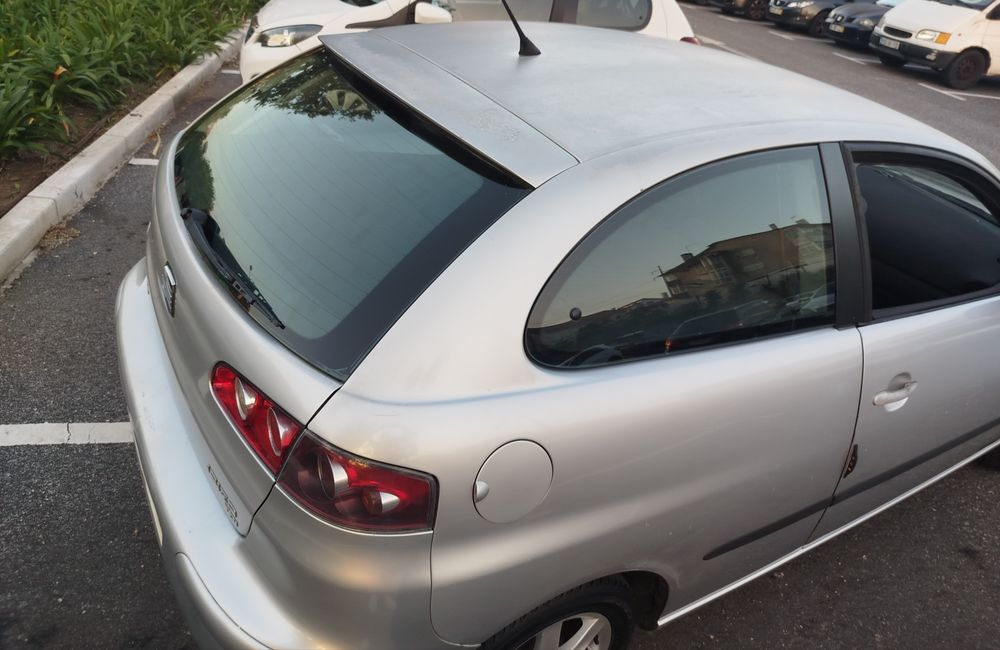 SEAT Ibiza 1.4TDI 2004/2Lug/Ar condicionado/Excelente motor