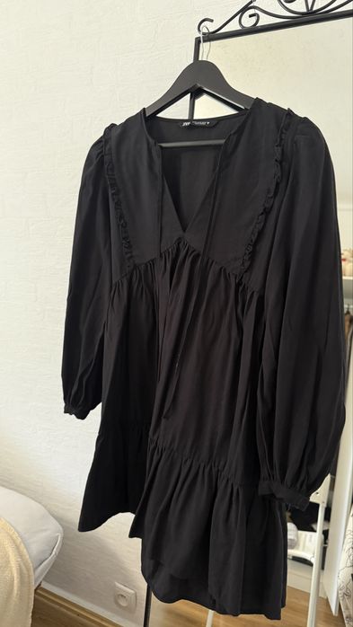Платье Zara черное