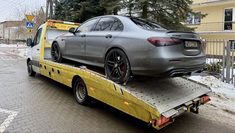 Auto pomoc, pomoc drogowa, holowanie, laweta