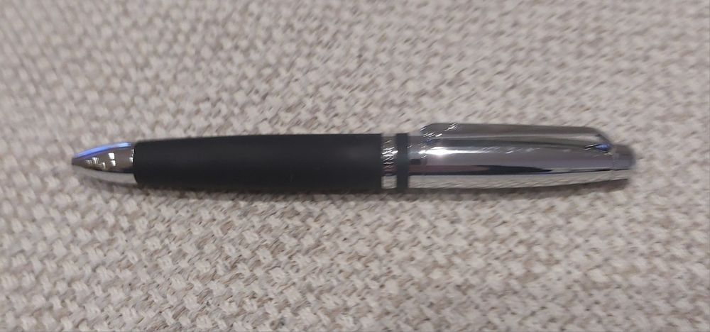 Caneta Cerruti 1881 - Elegância à sua disposição