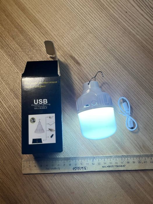 Акумуляторні лампи заряджаються від USB