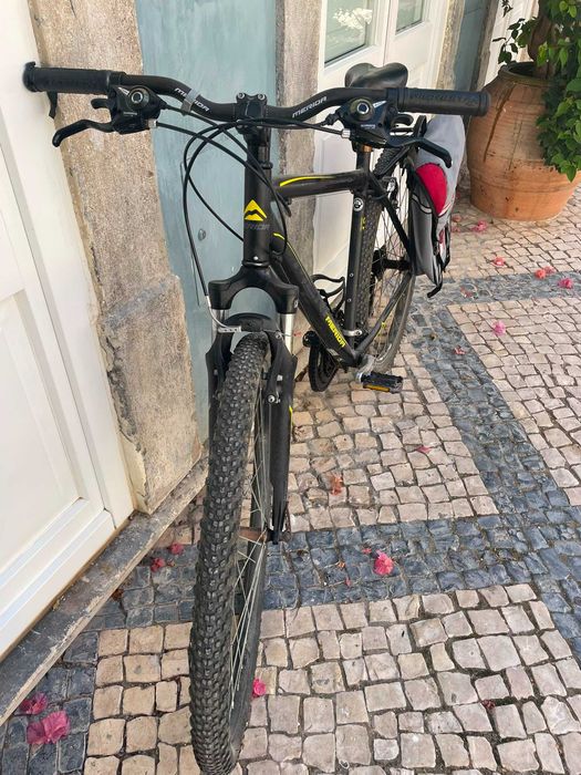 Bicicleta em OLHAO BTT Merida 26" em bom estado + Alforge incluído