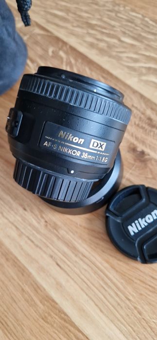 Aparat NIKON D90 Zestaw 2 Obiektywy (18-105mm VR | 35mm) + 2 Baterie!