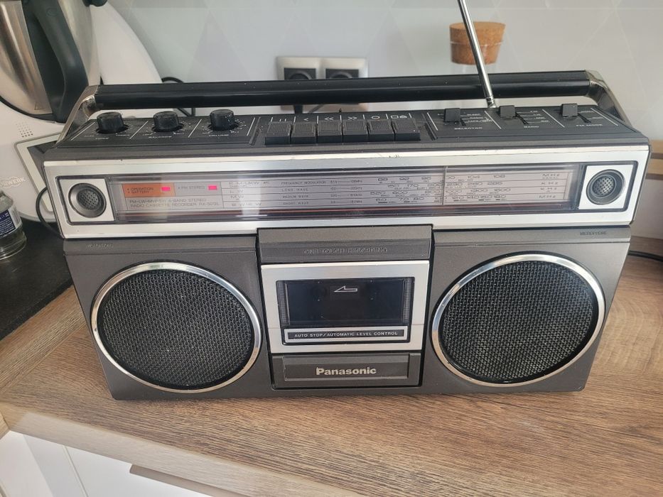 Boombox Panasonic radiomagnetofon