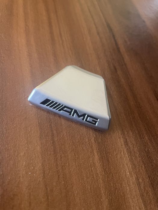 Aplicação volante, emblema AMG Mercedes