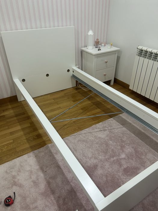 Cama ikea malm 90X200 + estrado + colchão
