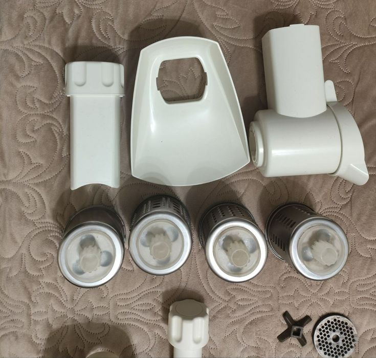 М'ясорубка Zeĺmer 986 .83 Expressive