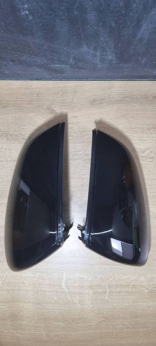 Audi RS3 8Y Obudowy Lusterek BLACK GLOSS OEM