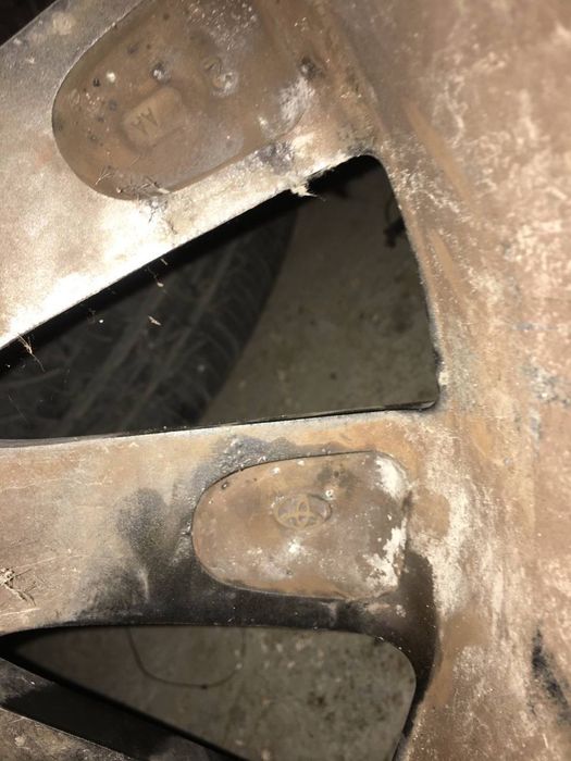 Диски,резина 215/55/17 лексус Lexus r17