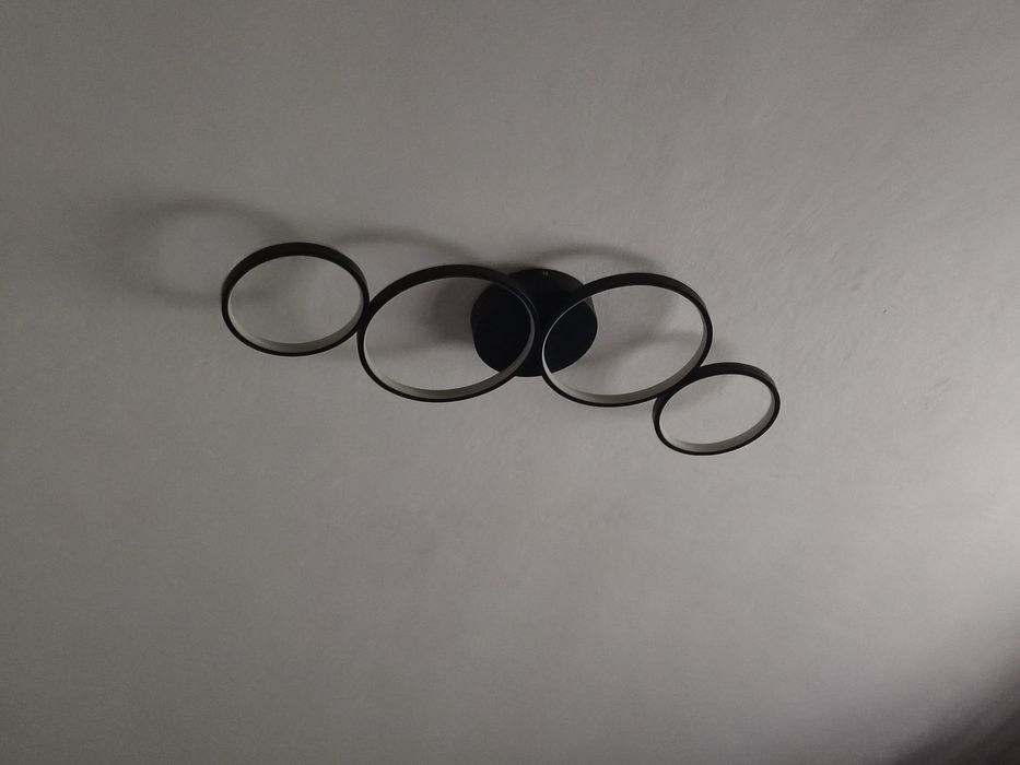 Lampa sufitowa LED