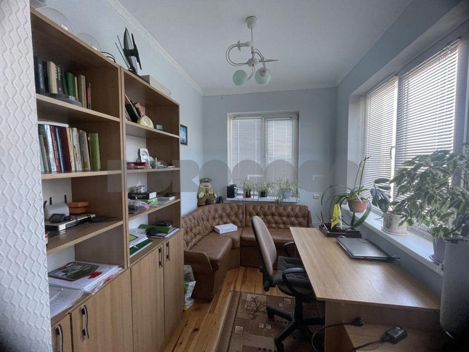 Продаж 2 пов котеджа з басейном  та гаражем!! м.Васильків
