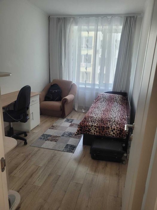 Продам 3к квартиру, Обухівський ключ, 5 будинок