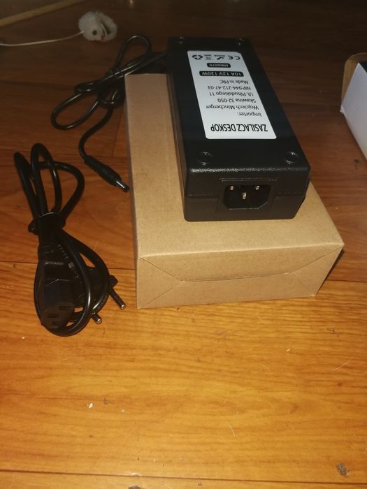 Elektryczna pompka do opon samochodowych, motocyklowych, rowerowych i