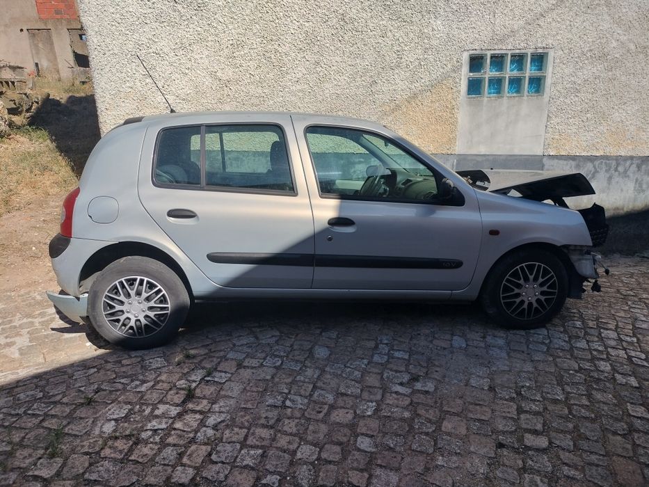 Renault Clio 160 mil km 2002