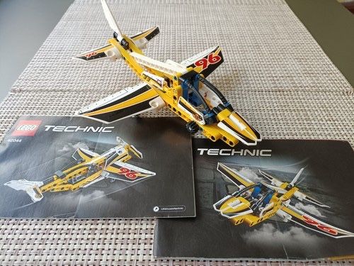 Lego Technic 42037 e 42044