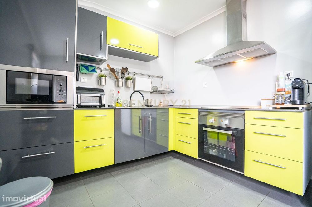 Andar de moradia bifamiliar com Terraço com vista rio em Marvila | Lis