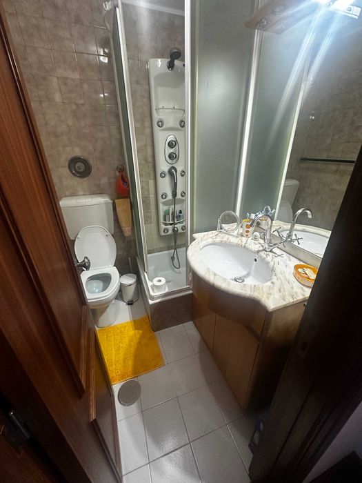 Quarto Luminoso no Bonfim/Baixa | Contas incluídas + Limpeza