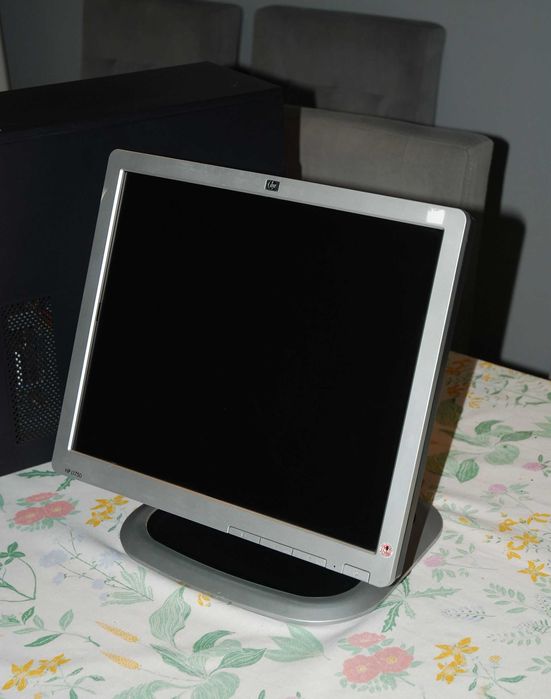 Monitor HP 17" LCD * super statyw * Hewlett-Packard * RETRO