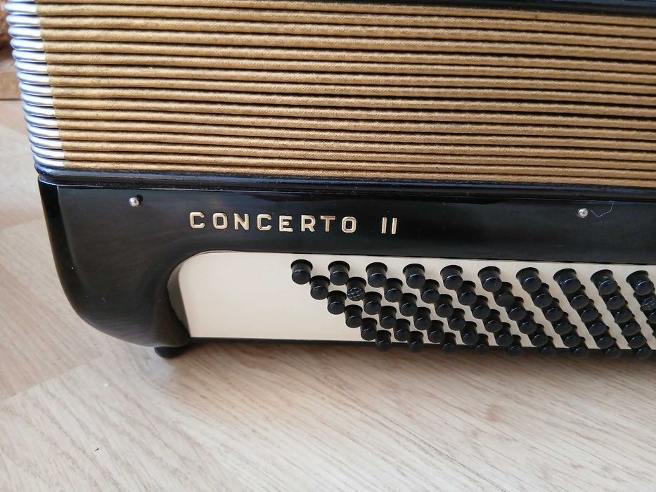 akordeon Hohner Concerto II 72 basy