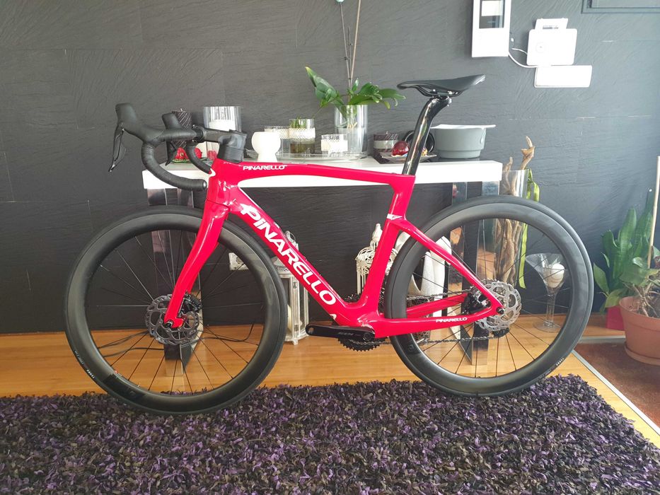 Pinarello F Disco (Di2 - 24v) - NOVA