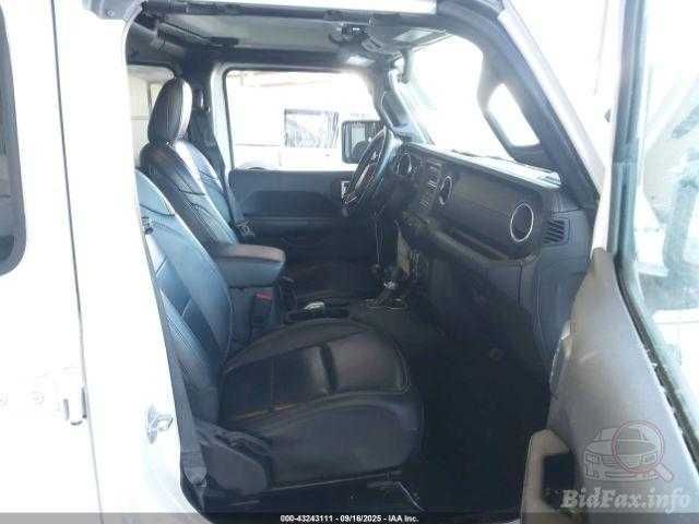 Jeep Wrangler 4Xe кузов, авторозборка