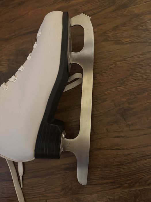 Ковзани фігурні Tempish Dream- 38 розмір