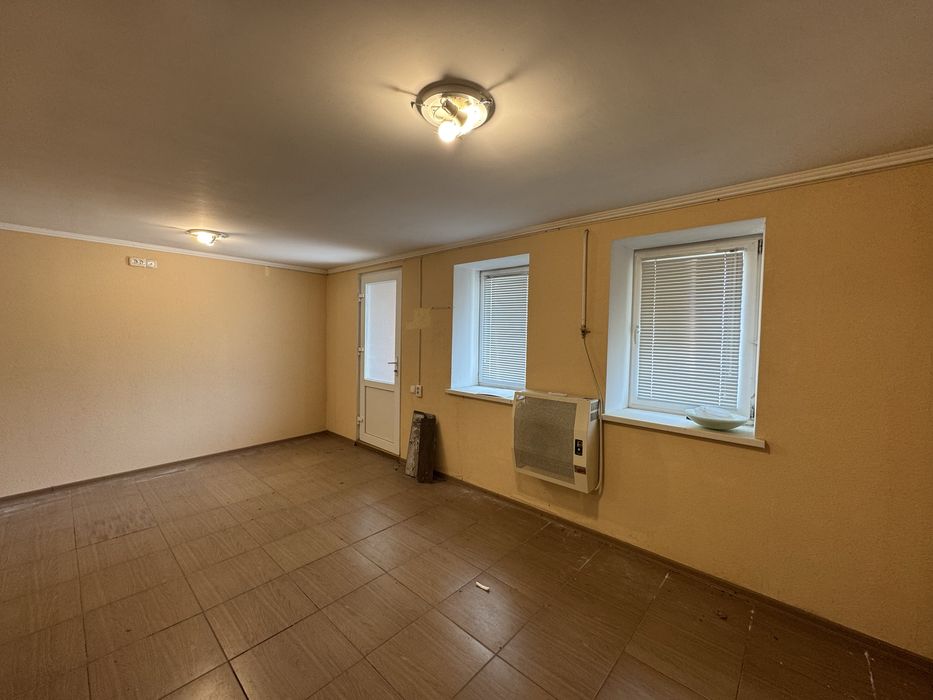 Продажа фасадного помещения на Центральном Проспекте