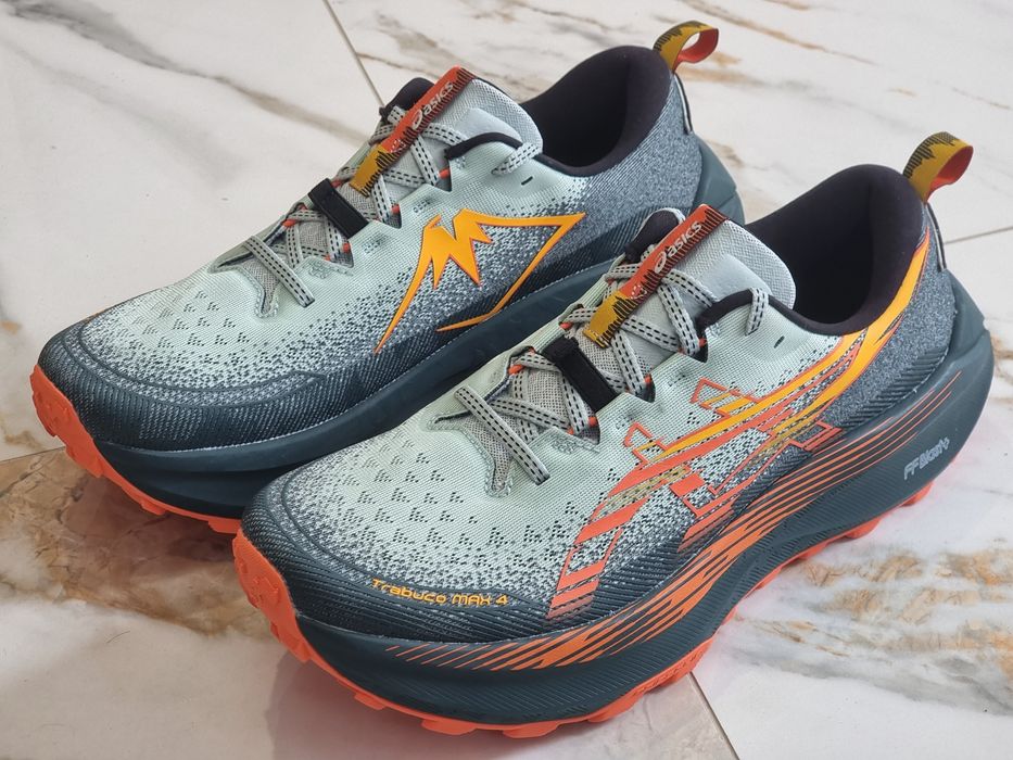 Оригінал 100% Чоловічі кросівки Asics Trabuco Max 4   EUR 46.5