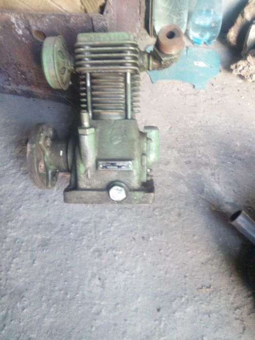 Воздушный компрессор ЧССР