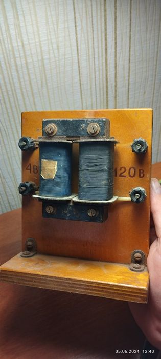 Преобразователь тока 4-В - 120 В